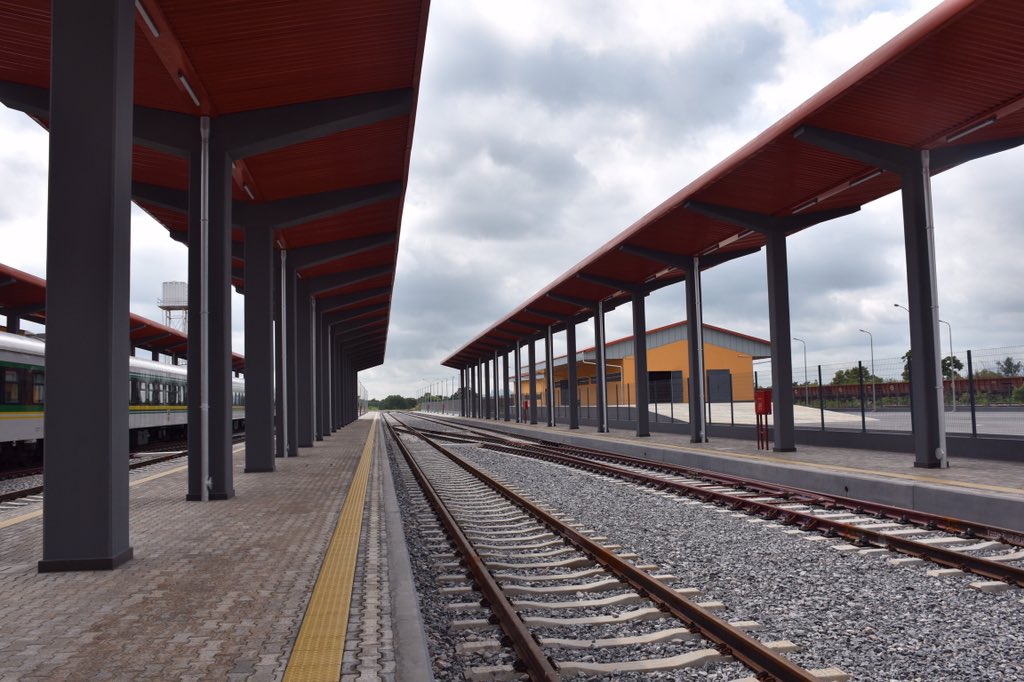 Buhari Honours Jonathan, Names Agbor Train Station after Jonathan