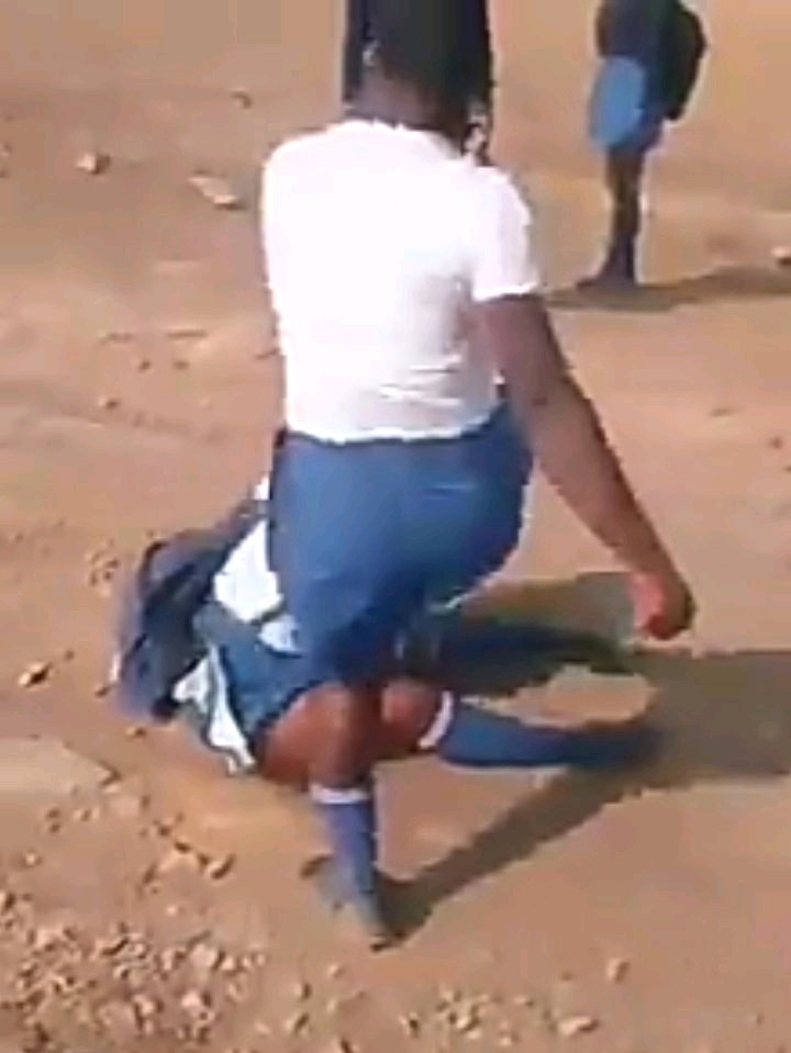VIDEO of Two South African College Girls Making Rounds Online