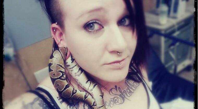 Lady Wears Her Pet Snake