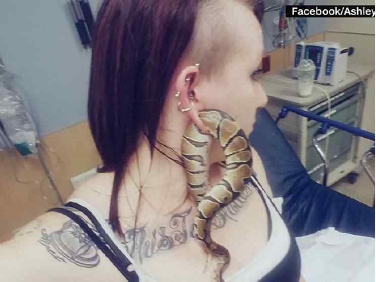 Lady Wears Her Pet Snake