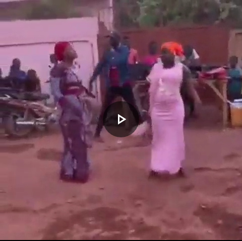 VIDEO: Two Girls Dance Like M@d Women After Sm00king W££d and Colorado
