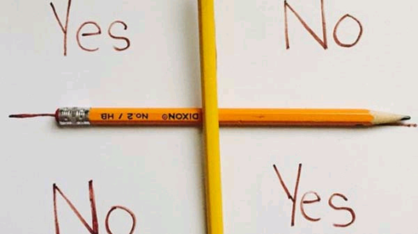 Charlie Charlie Game