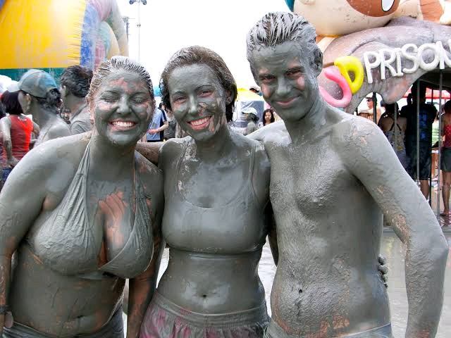 See The Country That Rubs Themselves In Mud During Festival Celebration