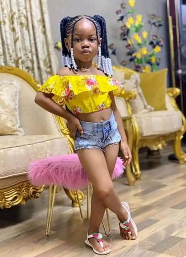 “Is This Right? ” See Photos Of A 4-Year-Old Girl That Got People Talking