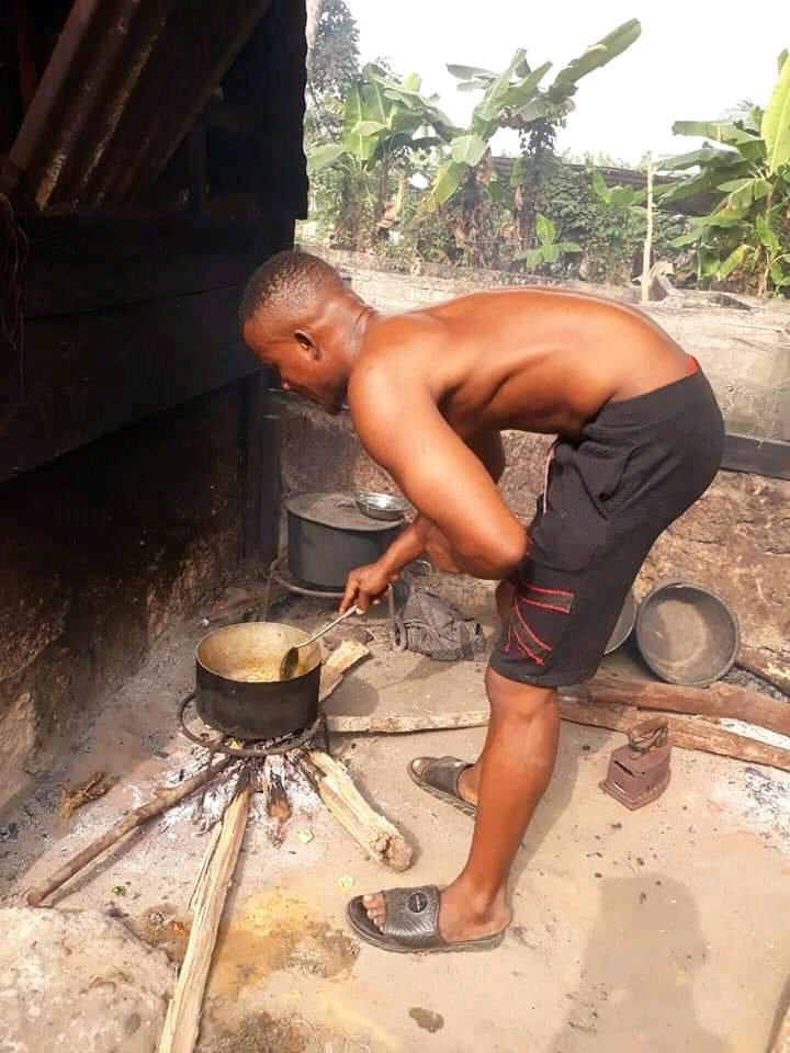 See What Happened to This Man After He Finished Eating this Strange Food