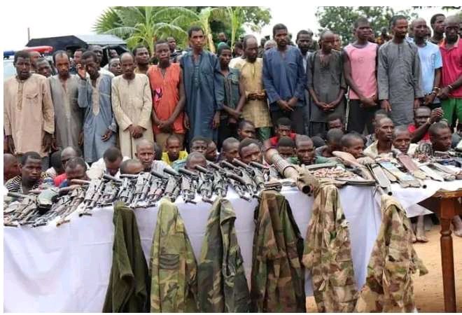See Photos Of All The Arrested Bandits Revealed By Abba Kyari, See Their Faces and Weapons 
