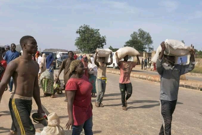Northerners Allegedly Begin Diversion Of Food Items To Niger And Cameroon