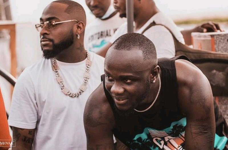 PRAY 4 DAVIDO! "Water Run For My Eyes" - Davido Says As He Continues Mourning Late Friend, Obama DMW