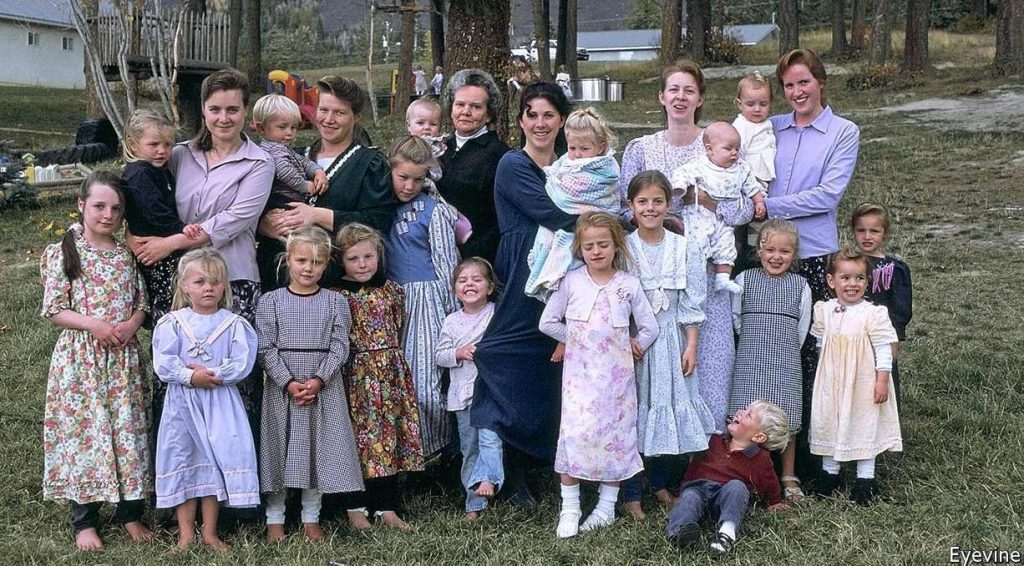 Meet Winston Blackmore, The Man Who Hold Guinness Record For Marrying 27 Wives And Having 145 Children 