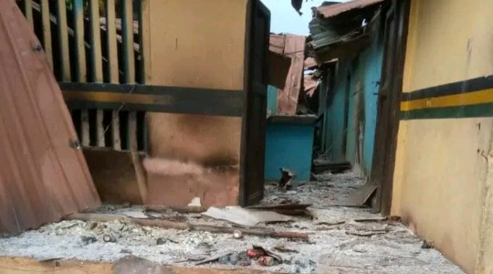 JUST IN: Angry Mob Set Police Station Ablaze In Kogi State, Kill Inspector and 2 Others