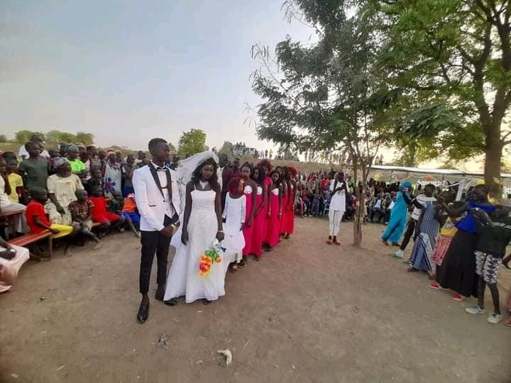 The Wedding Ceremony of 16yrs old Teenage Boy and 15yrs Old Girl Got People Talking