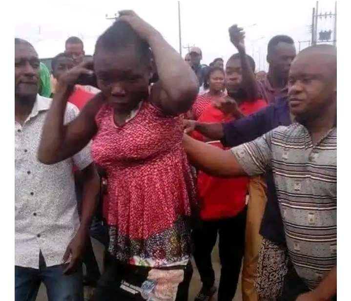 Suspected Kidnapper Disguised As A Woman Arrested While Trying To Abduct School Children In Port Harcourt