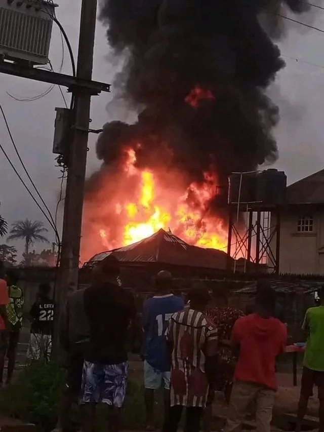 JUST IN: Many Feared Dead As Explosion Rocks Filling Station in Abia State (VIDEO)