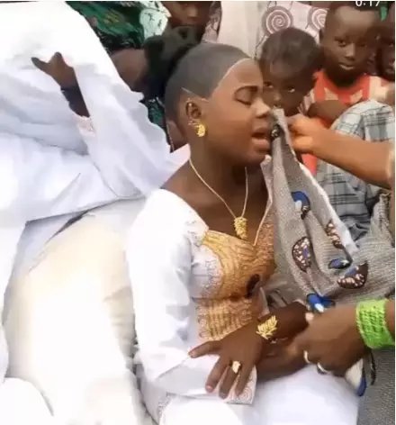 13-Year-old Girl Cries In Pain On Her Wedding Day After She Was F0rced To Marry Man Old Enough To Be Her Grandfather