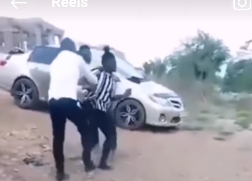 VIDEO: Ghanaian Police Officers Brutalize Young Man Allegedly Caught with W££d