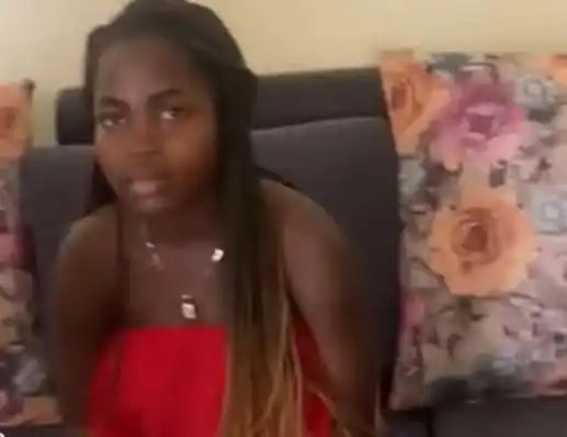 VIDEO: 18-year-old Teenage Girl  G@ng Be@ten By Girls For Sl33ping With Her Friend's B0yfriend (WATCH IT)