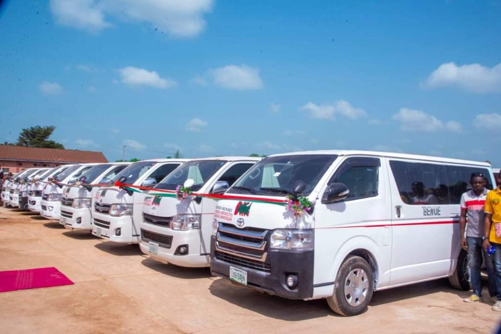 Benue State - Governor  Delivers 100 Buses 