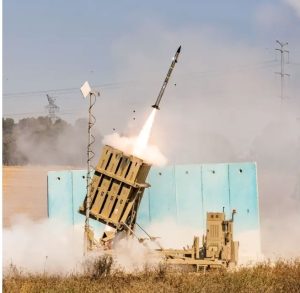 Iron Dome Protects Israel as Lebanese Towns Suffer from 40 Israeli Airstrikes