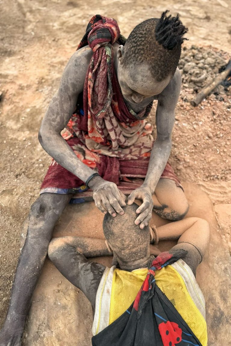 The Mundari’s Daily Ritual: How Cow Ash Protects Their Way of Life