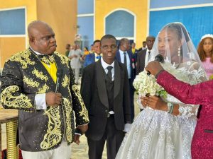 Aboy Chibuzor Weds as Apostle Chibuzor Provides ₦10 Million, House, and Overseas Trip for Couple
