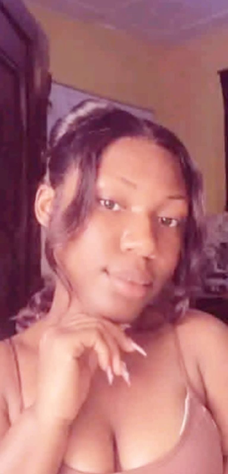 “Men keep asking me for my full picture, and when I send it to them, they stop talking to me” — Physically challenged woman cries out