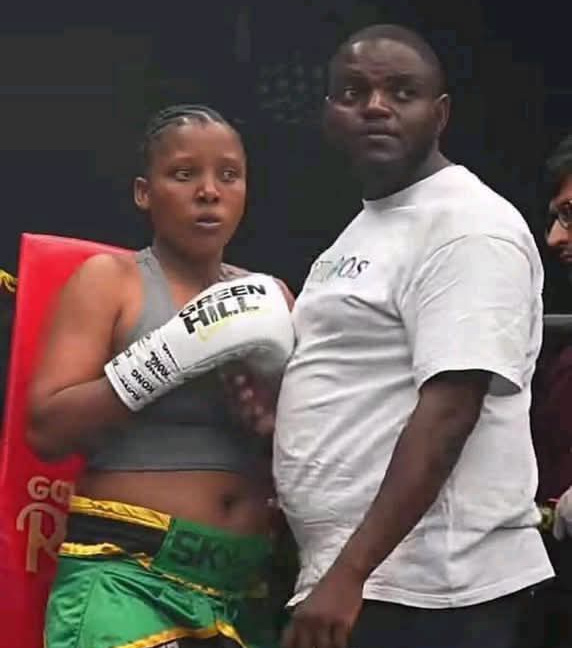 Viral Claim That South African Boxer Left Ring Over Nigerian Opponent Is an Online Hoax