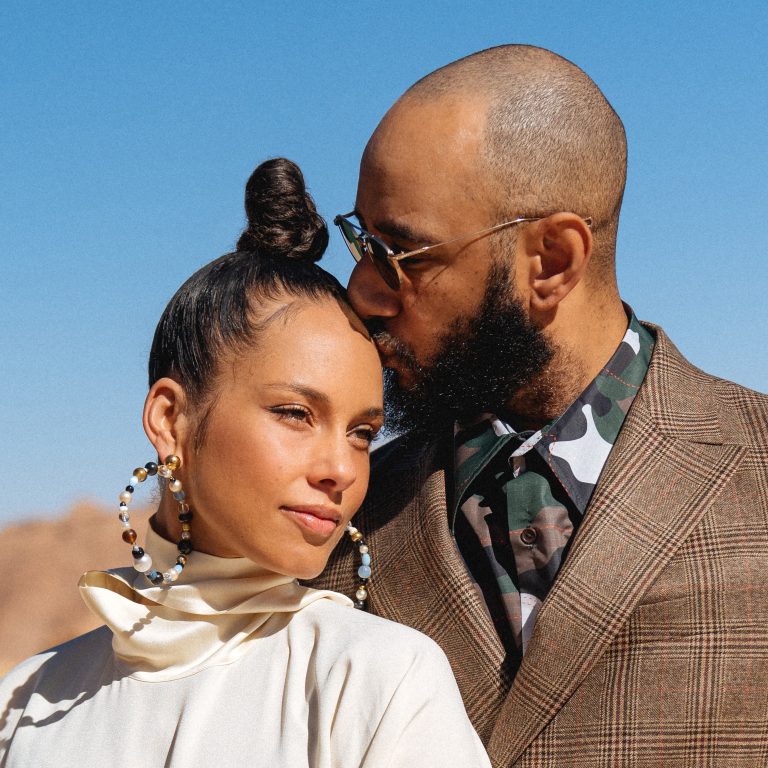  Alicia Keys Shares Heartwarming Photos with Husband Swizz Beatz